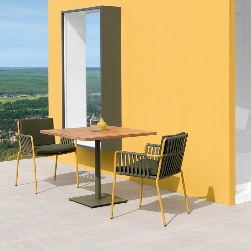 Outdoor Brown Coffee Tables