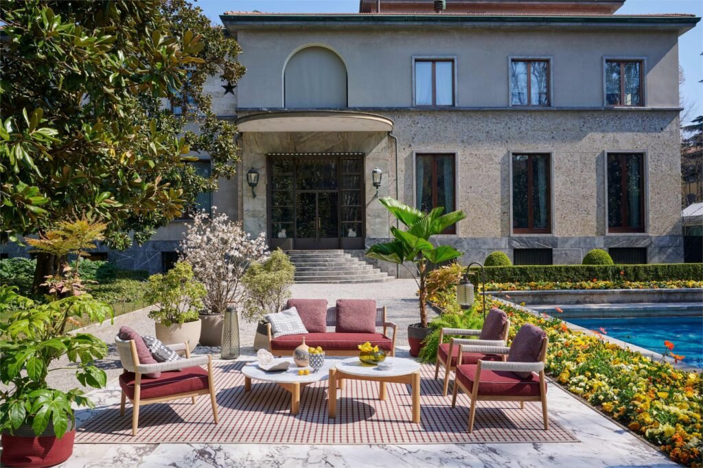 Garden Wooden Corner Sofa