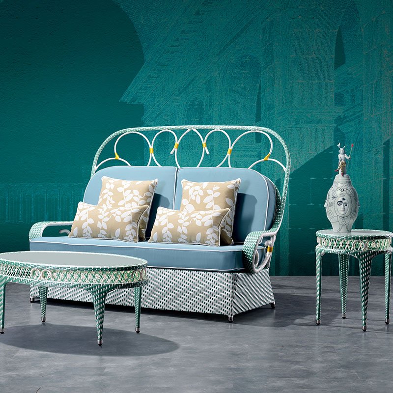 vintage outdoor couch