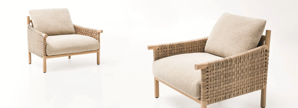 outdoor balcony sofa
